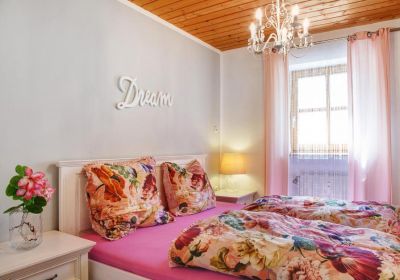Ferienwohnung "Bayerwaldtraum" mit Pool und WLAN
