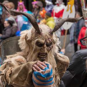 Faschingszug Hauzenberg – Buntes Treiben und närrische Tradition